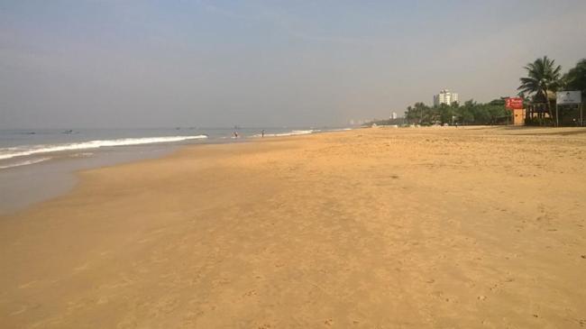 Ranveli Beach Hotel Dehiwala-Mont Lavinia Extérieur photo